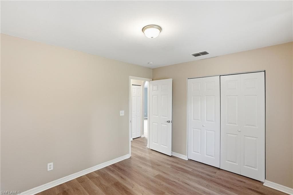 26311 Coventry LN 313-20