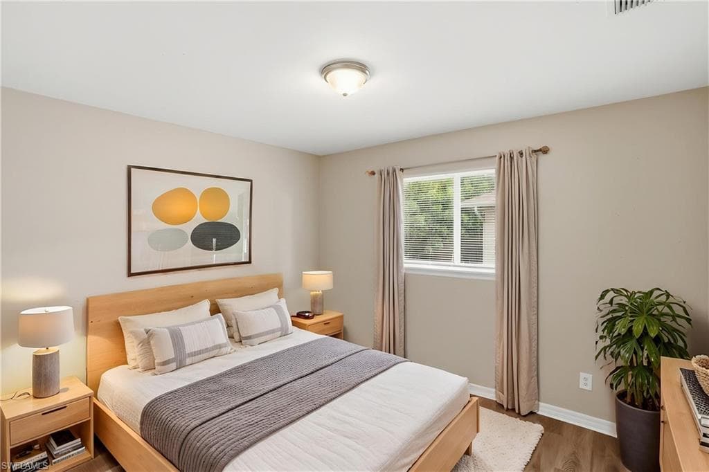 26311 Coventry LN 313-9