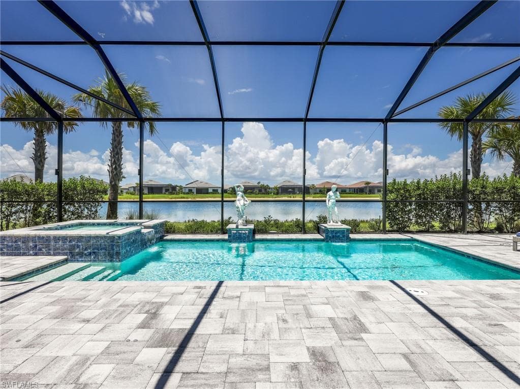 21064 Hallandale DR-24