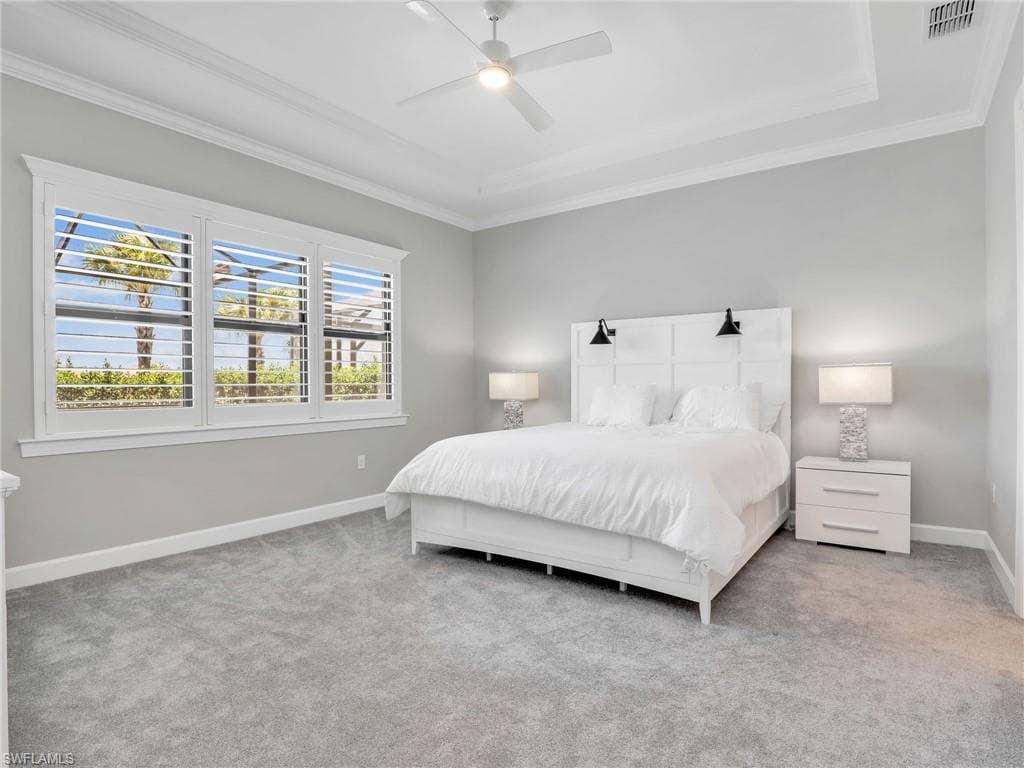21064 Hallandale DR-10