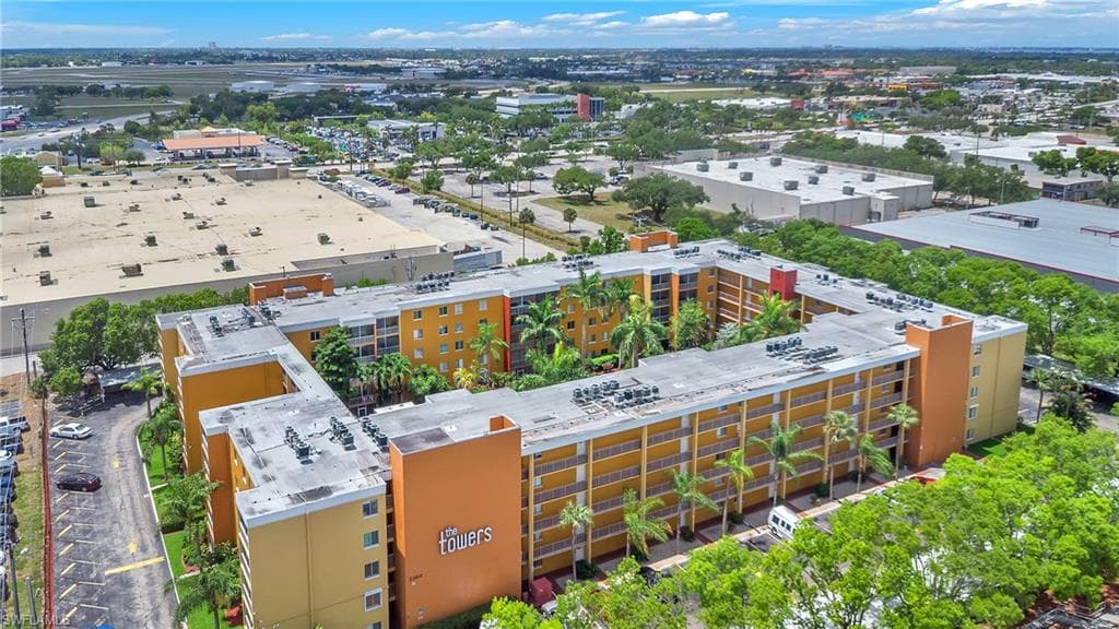 2366 E Mall DR 212-18