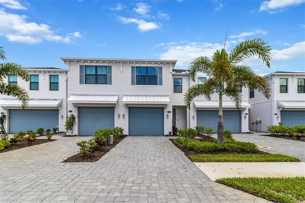13021 Pembroke DR-25