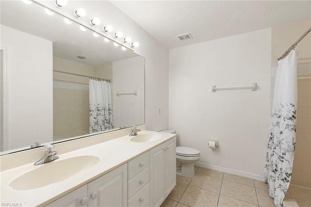 12340 Notting Hill LN 23-16