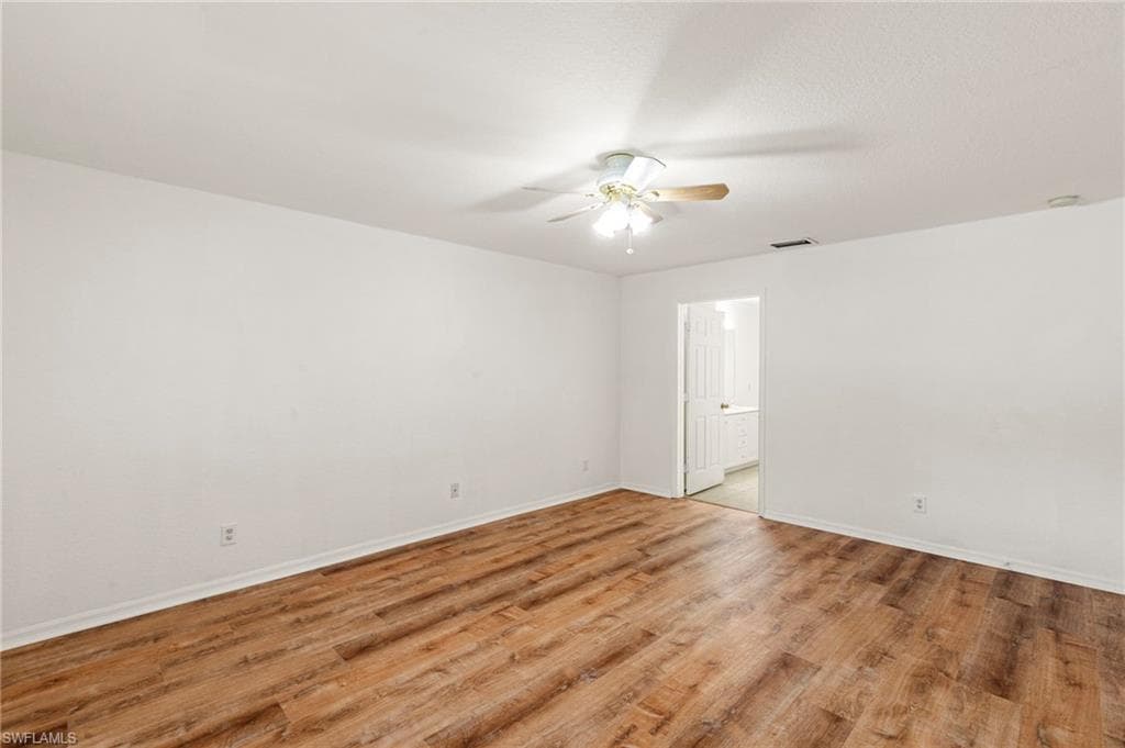 12340 Notting Hill LN 23-15