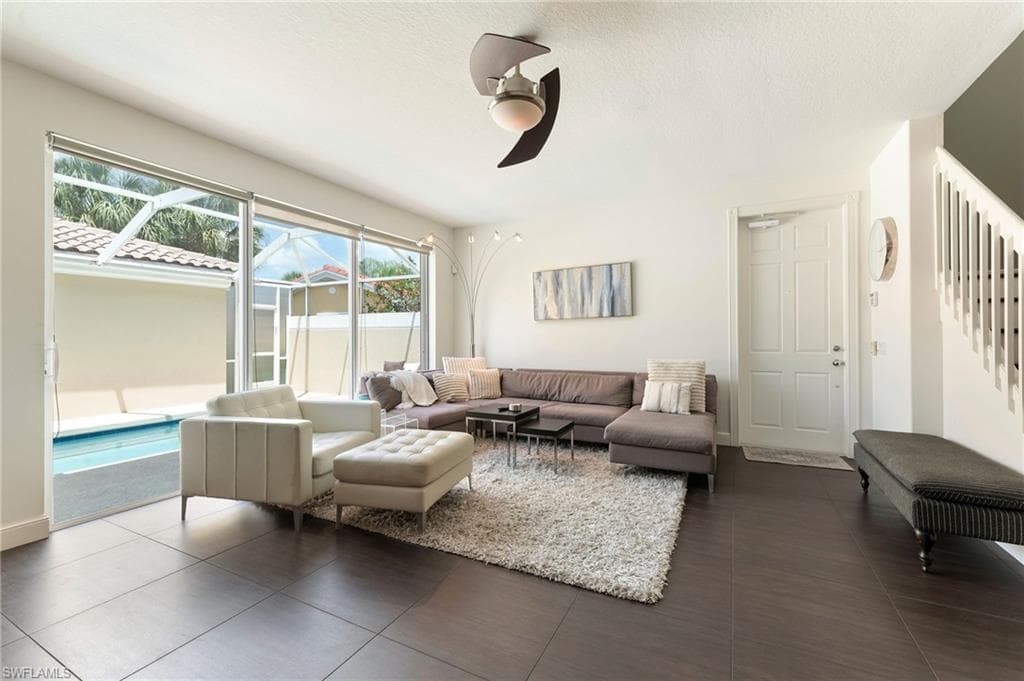 15107 Auk WAY-3