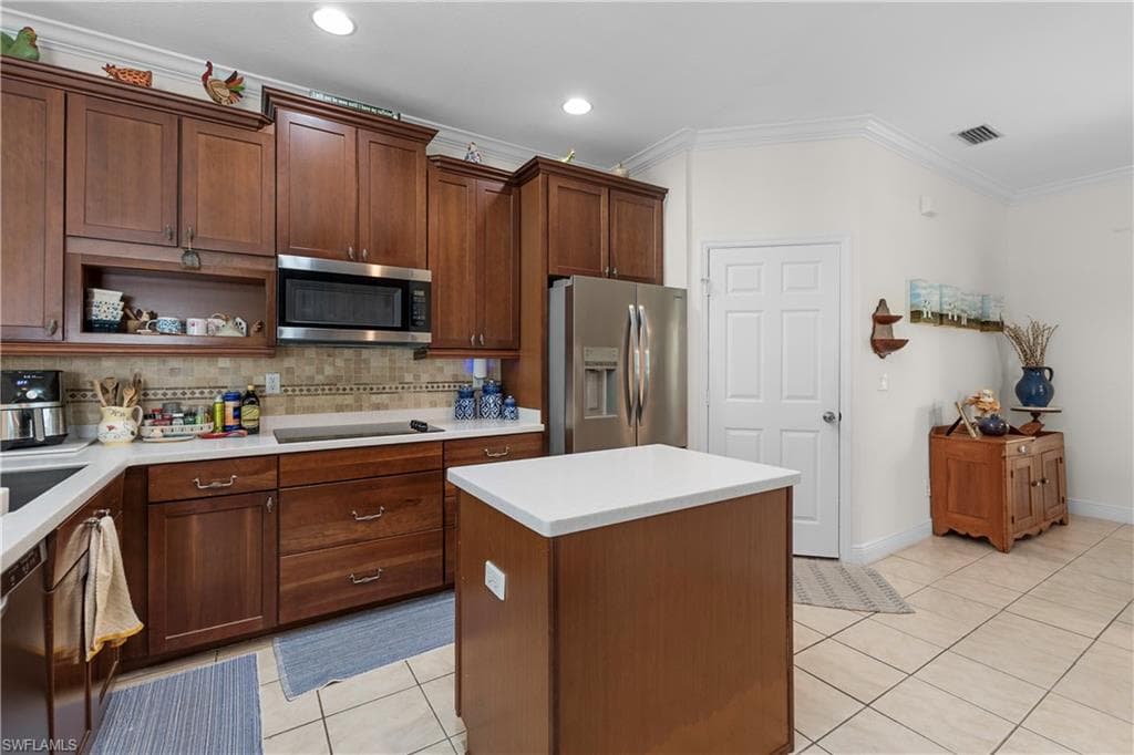 9060 Gladiolus Preserve CIR-11