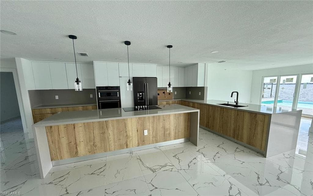 111 North Shore AVE-5