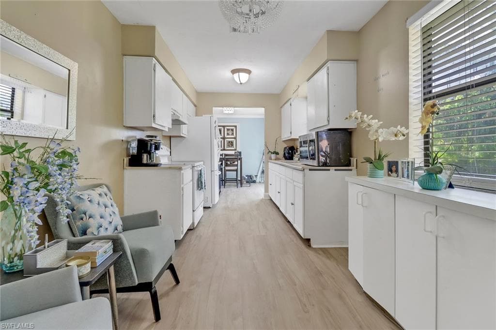 9104 King RD W-6