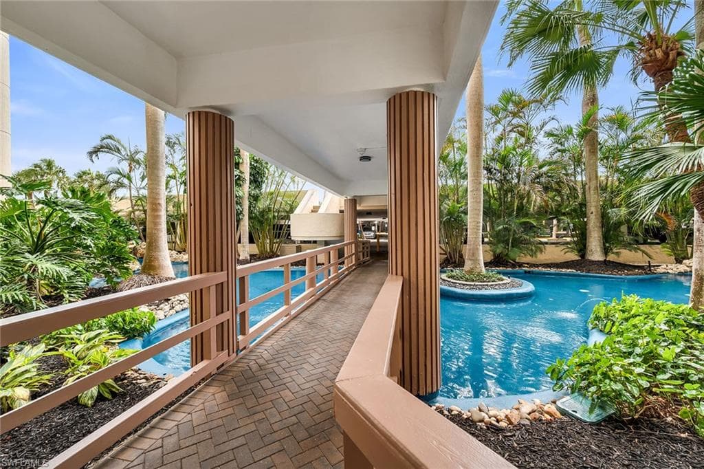 440 Seaview CT 1201-29