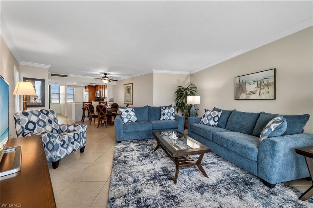 440 Seaview CT 1201-8