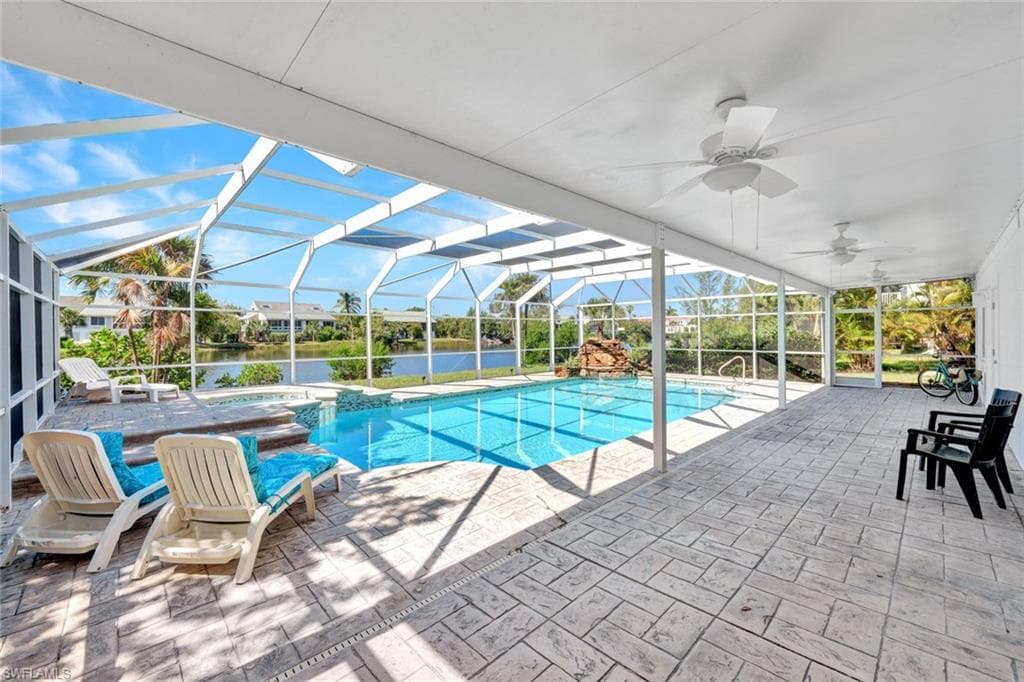 9007 Mockingbird DR-12