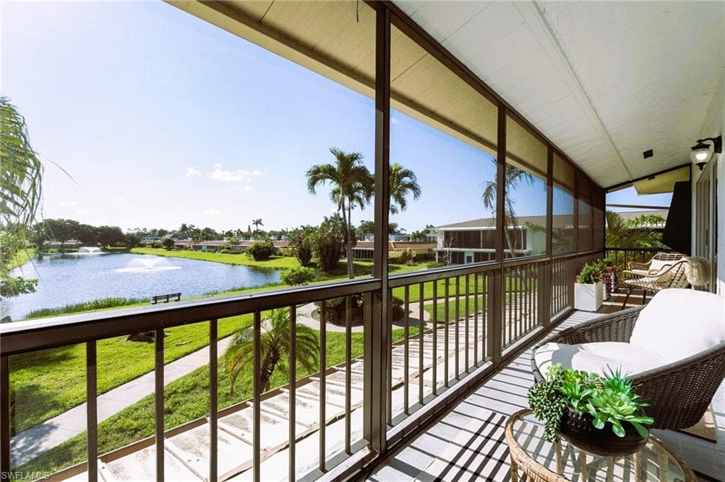 185 Palm DR 18L-2