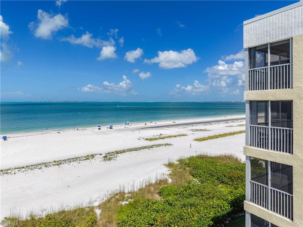 100 Estero BLVD 531-6