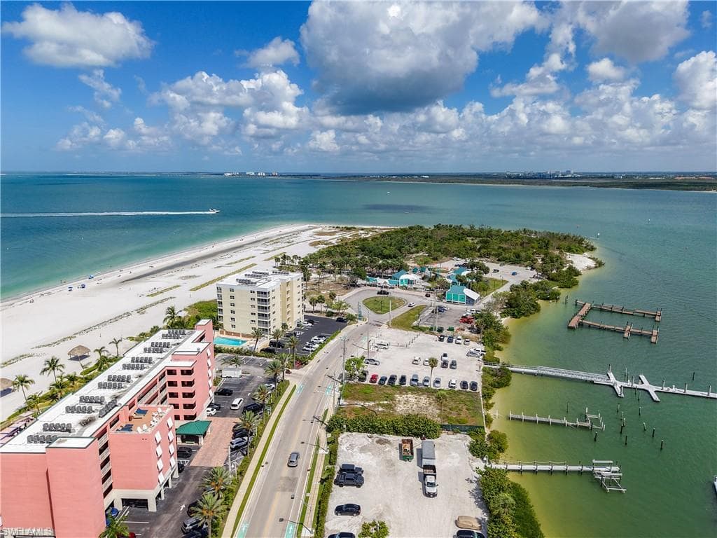 100 Estero BLVD 531-43