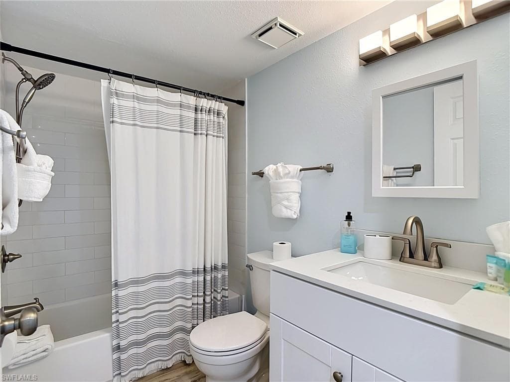 100 Estero BLVD 531-36