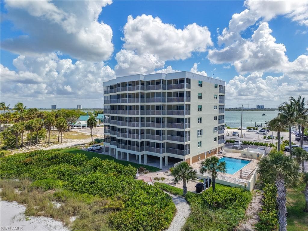 100 Estero BLVD 531-10