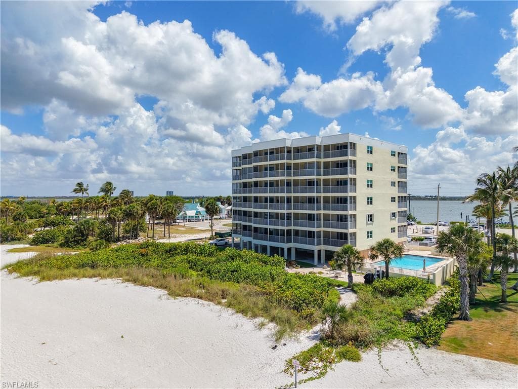 100 Estero BLVD 531-11