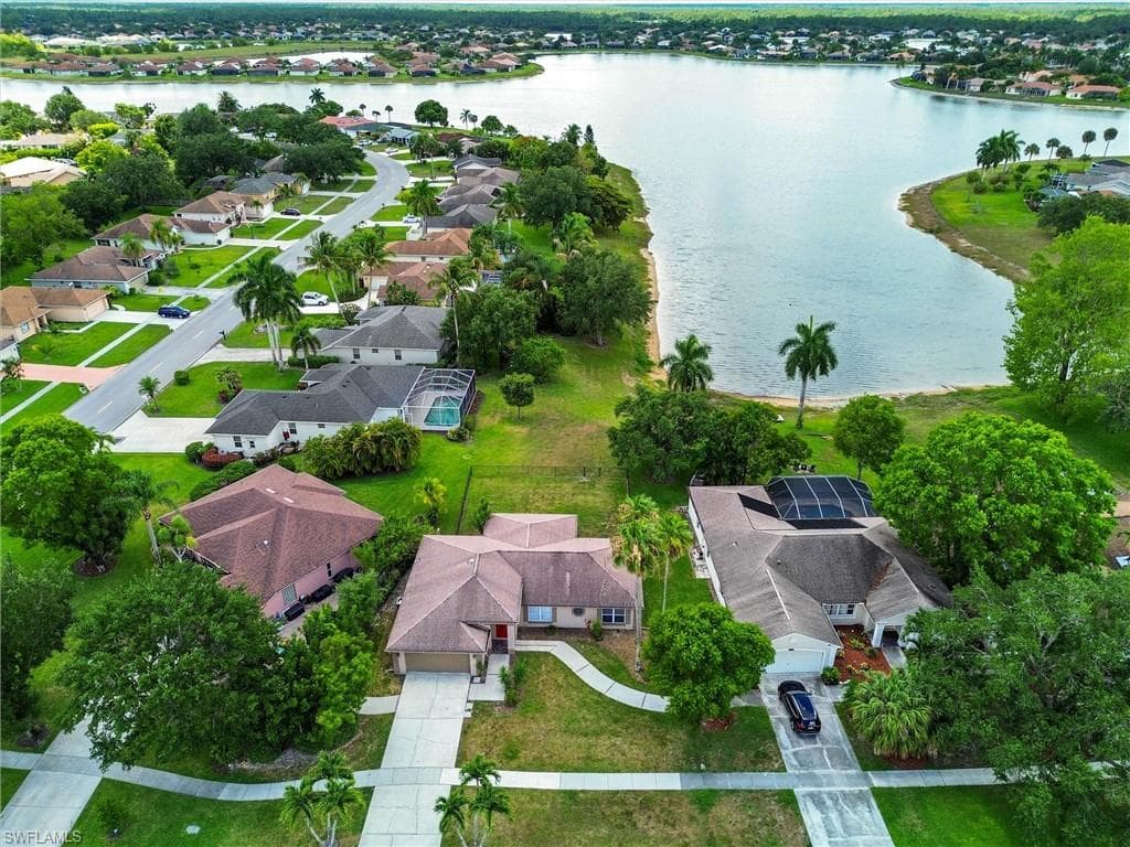 3200 Orange Grove TRL-33