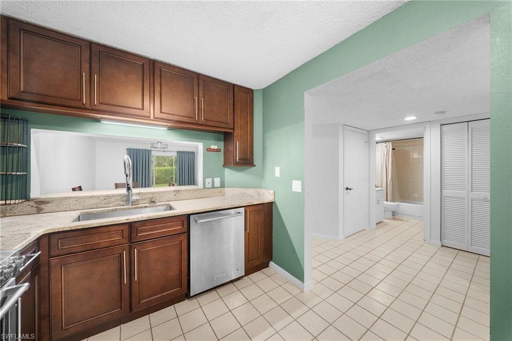 7761 Jewel LN 102-16