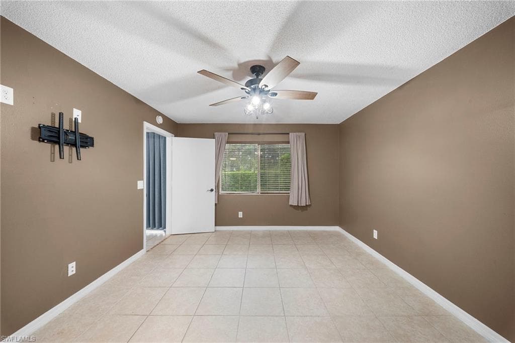 7761 Jewel LN 102-30
