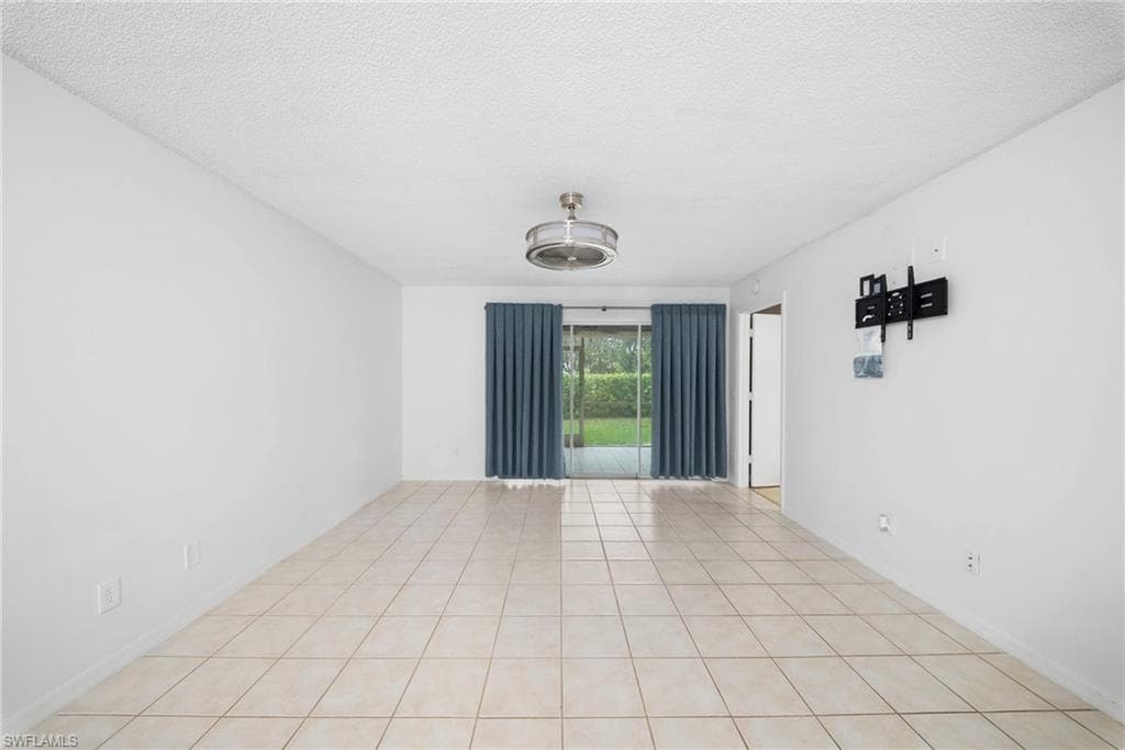 7761 Jewel LN 102-19