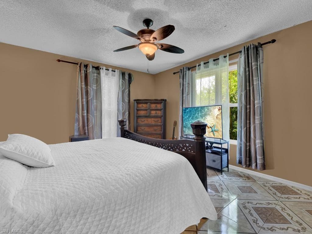17413 Homewood RD-12