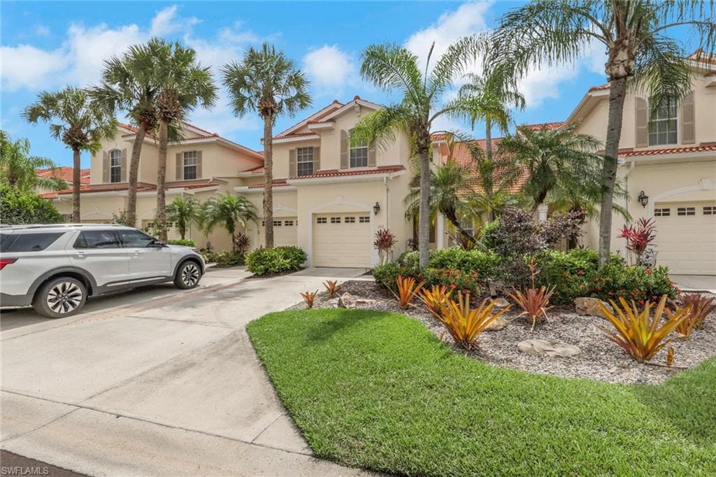 4660 WINGED FOOT CT 102-2