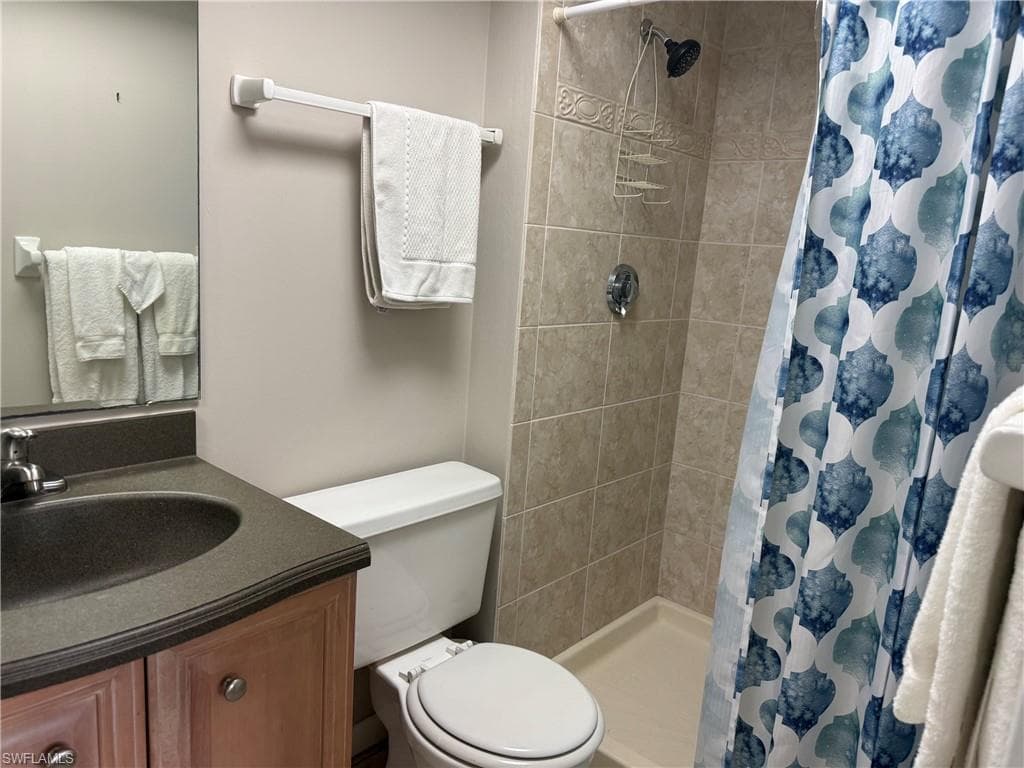 8350 Estero BLVD 223-15