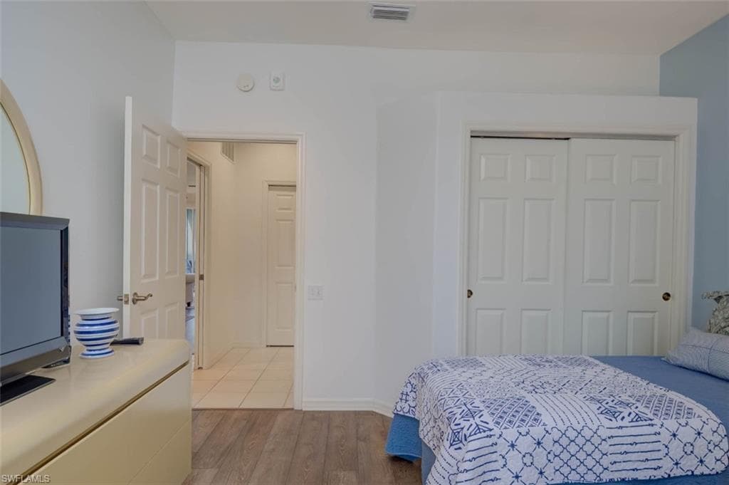 8223 Parkstone PL 102-23