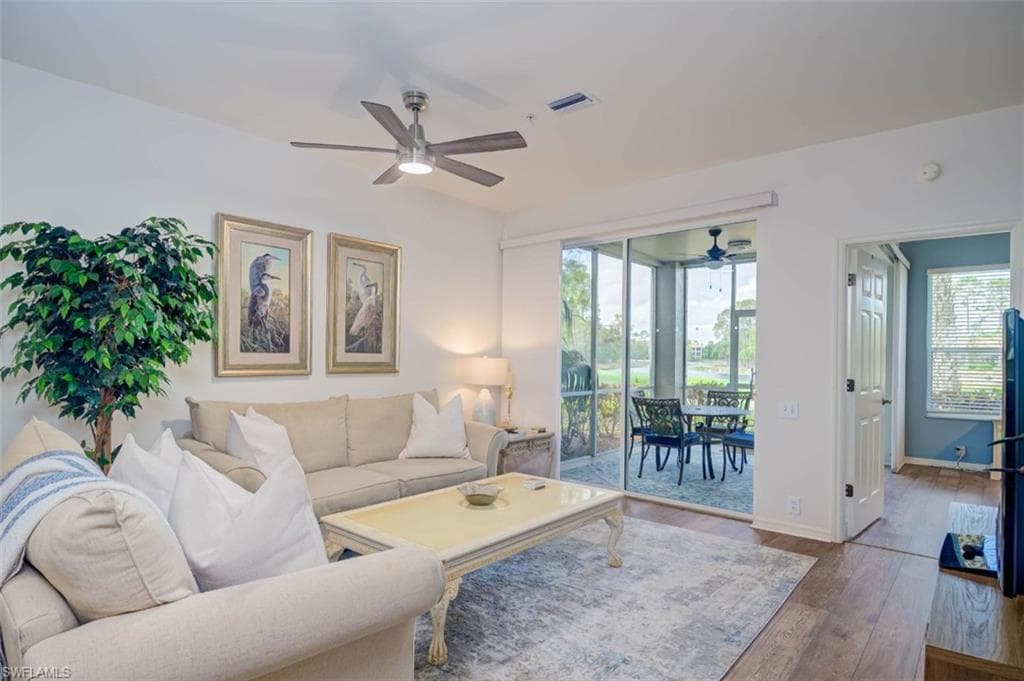 8223 Parkstone PL 102-5