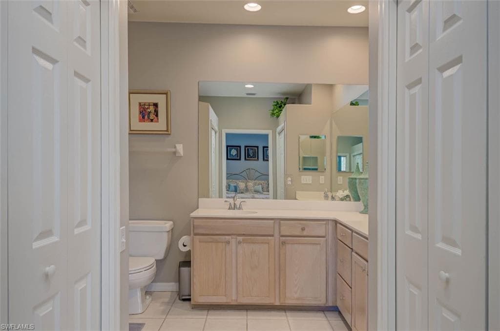 8223 Parkstone PL 102-20