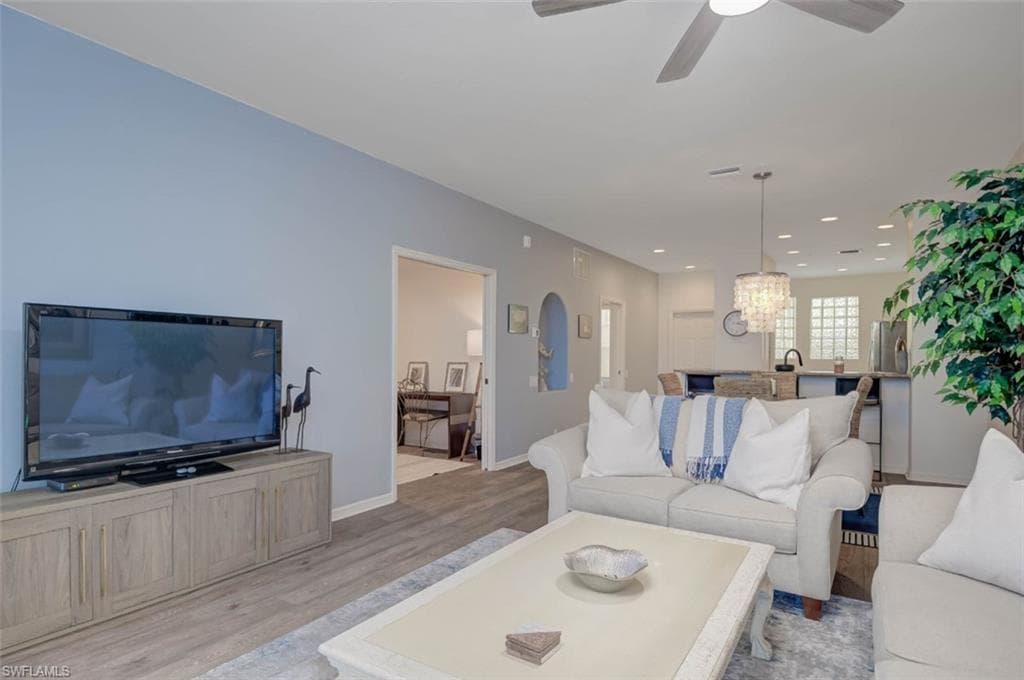 8223 Parkstone PL 102-9