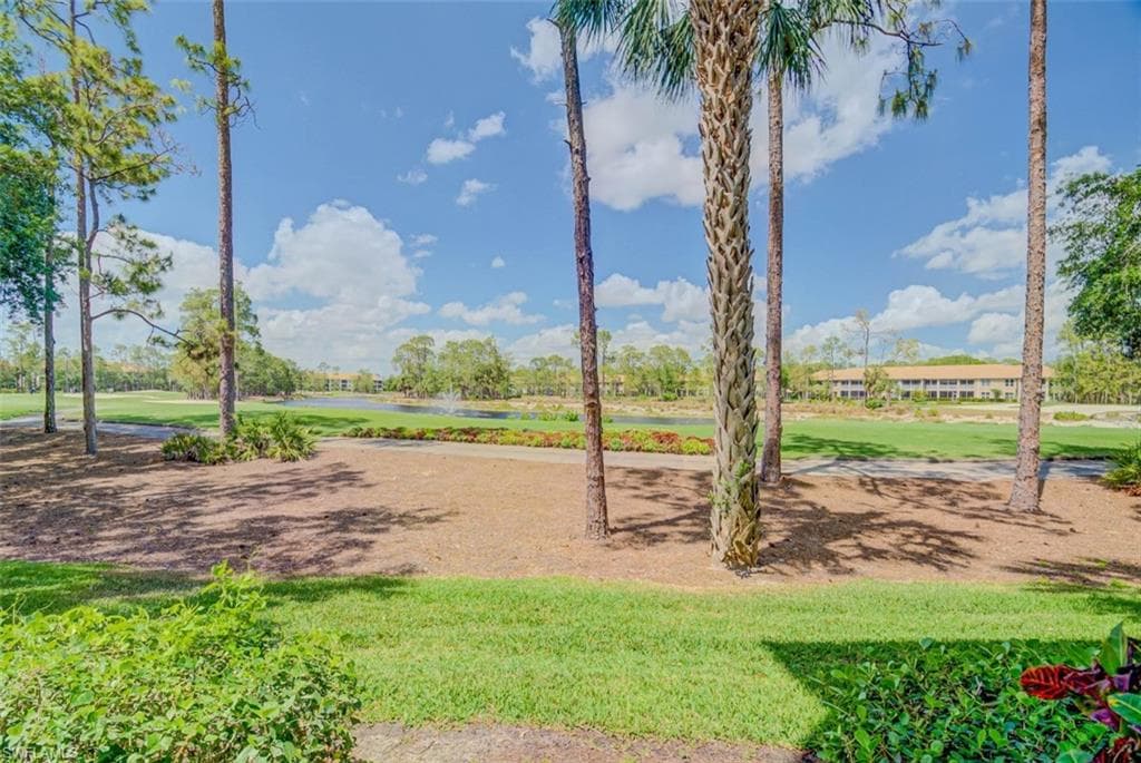 8223 Parkstone PL 102-25
