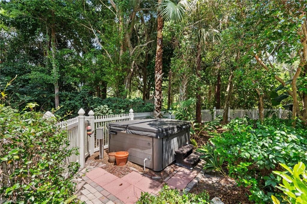 5070 Tamarind Ridge DR-44
