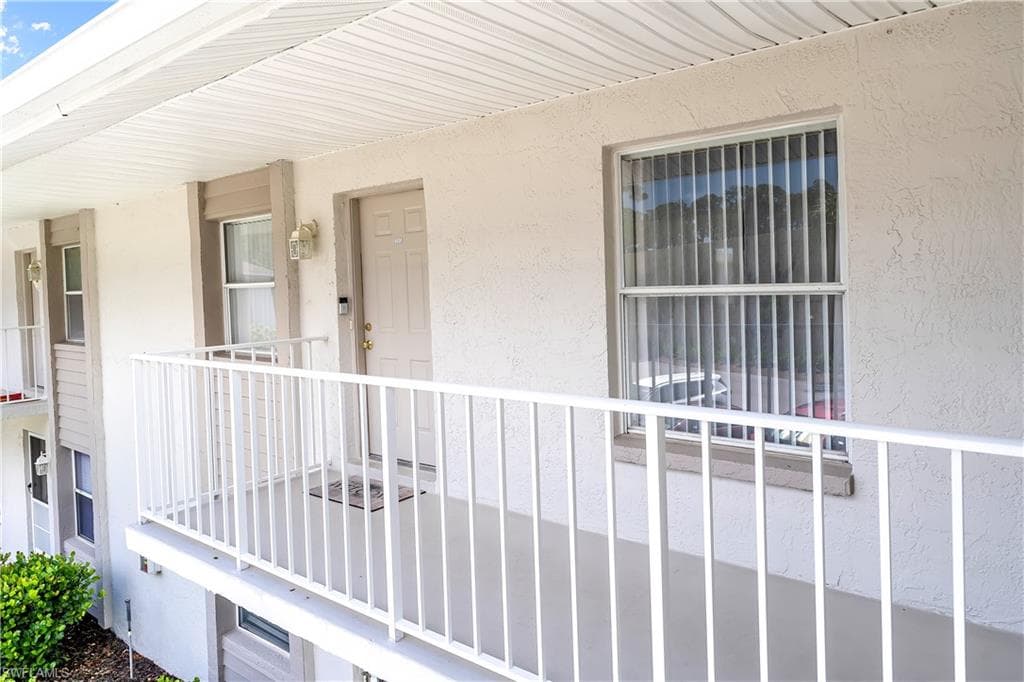 1330 Derbyshire CT E203-2