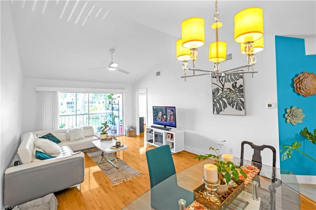 1330 Derbyshire CT E203-12