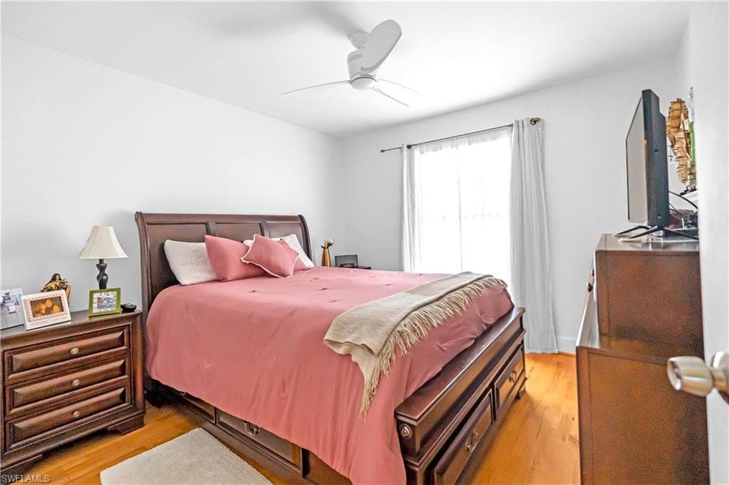 1330 Derbyshire CT E203-33