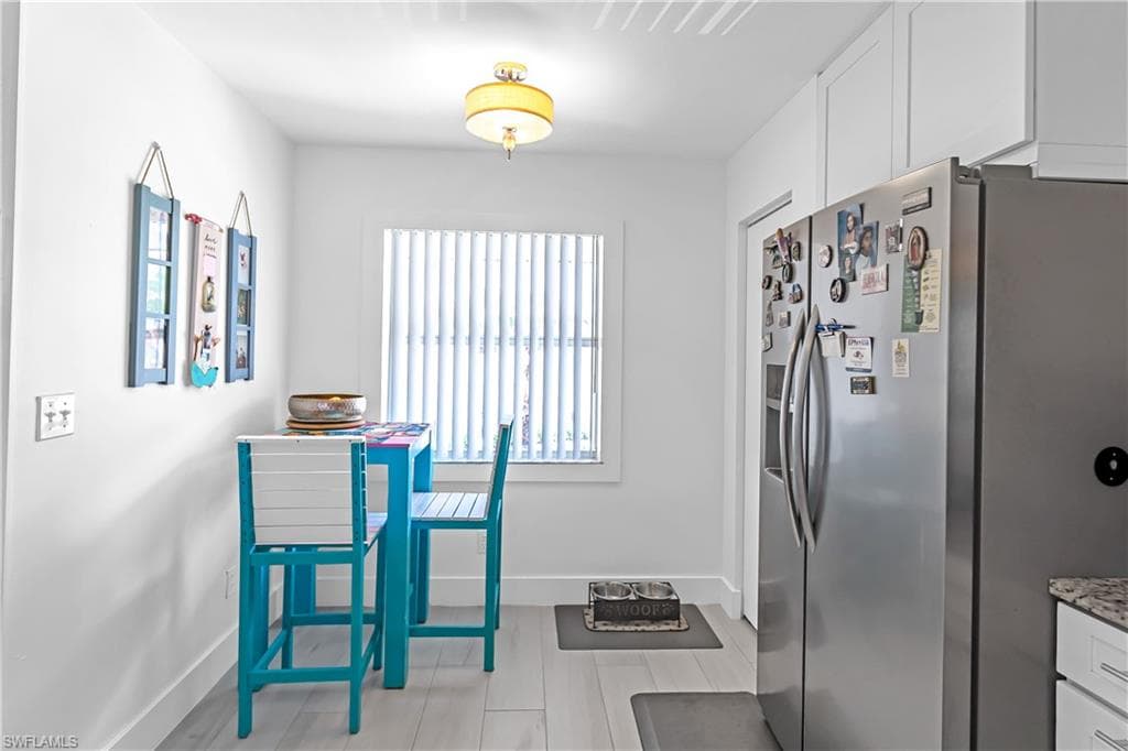 1330 Derbyshire CT E203-8