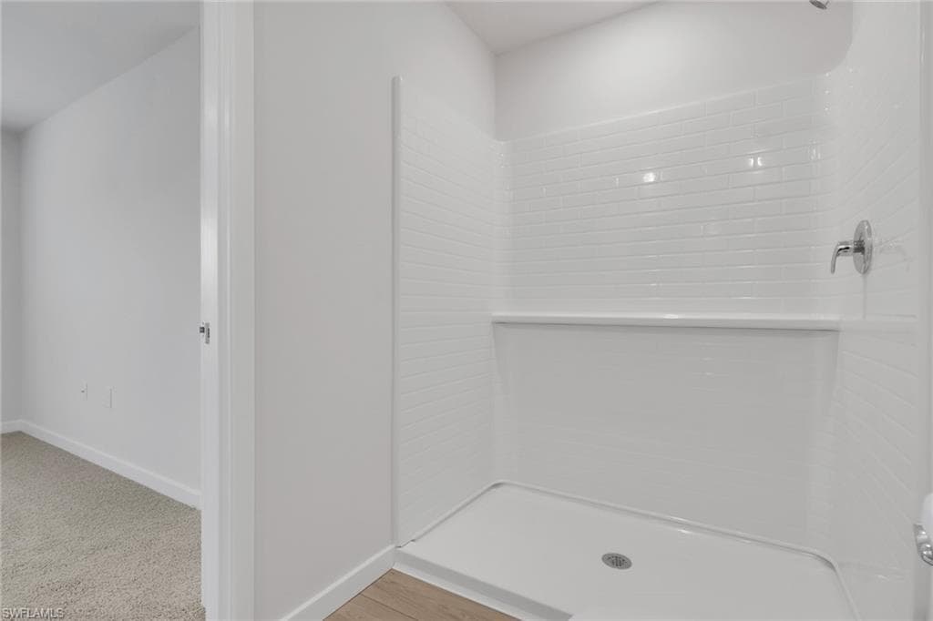 532 Ilaria CT-18