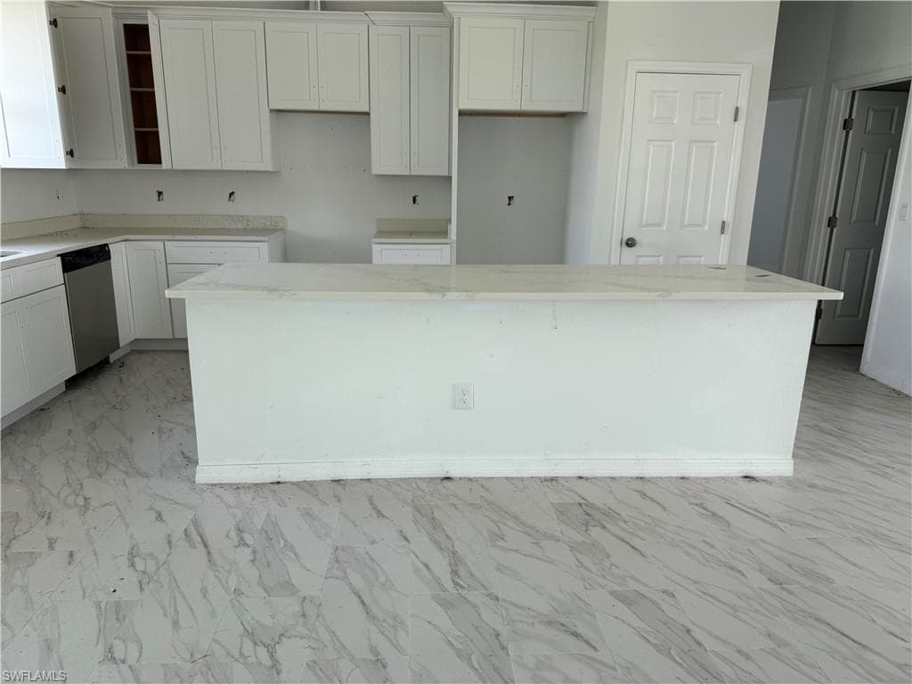 10658 Rainsville ST-10