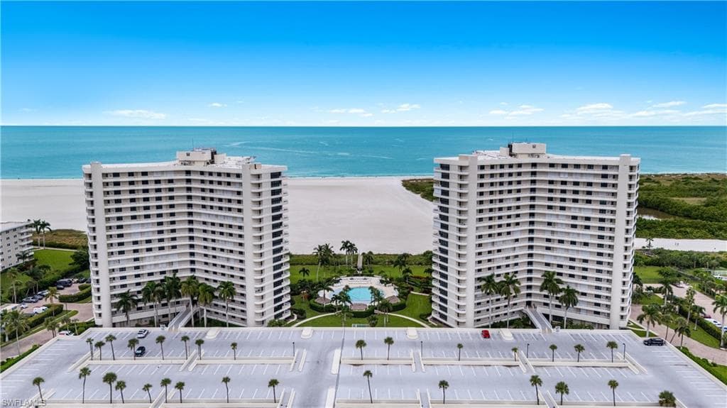 320 Seaview CT 1207-47
