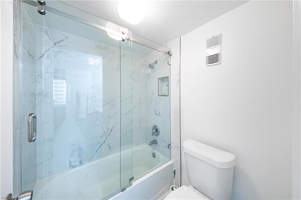 320 Seaview CT 1207-15