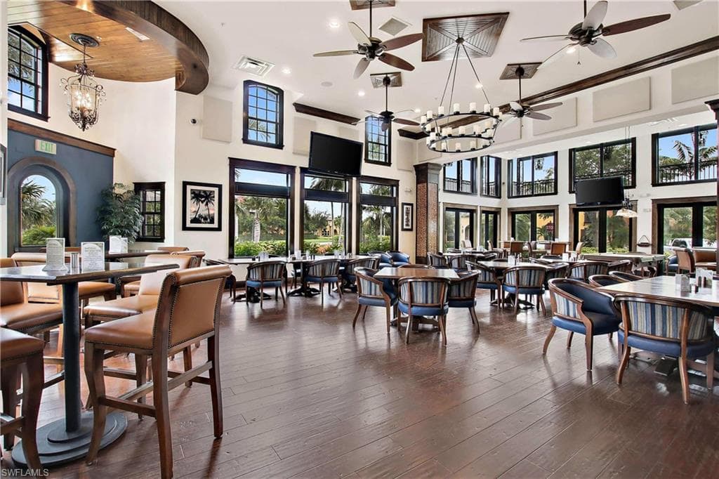 9076 Rialto ST 6204-38