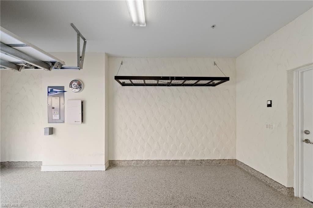 9076 Rialto ST 6204-31