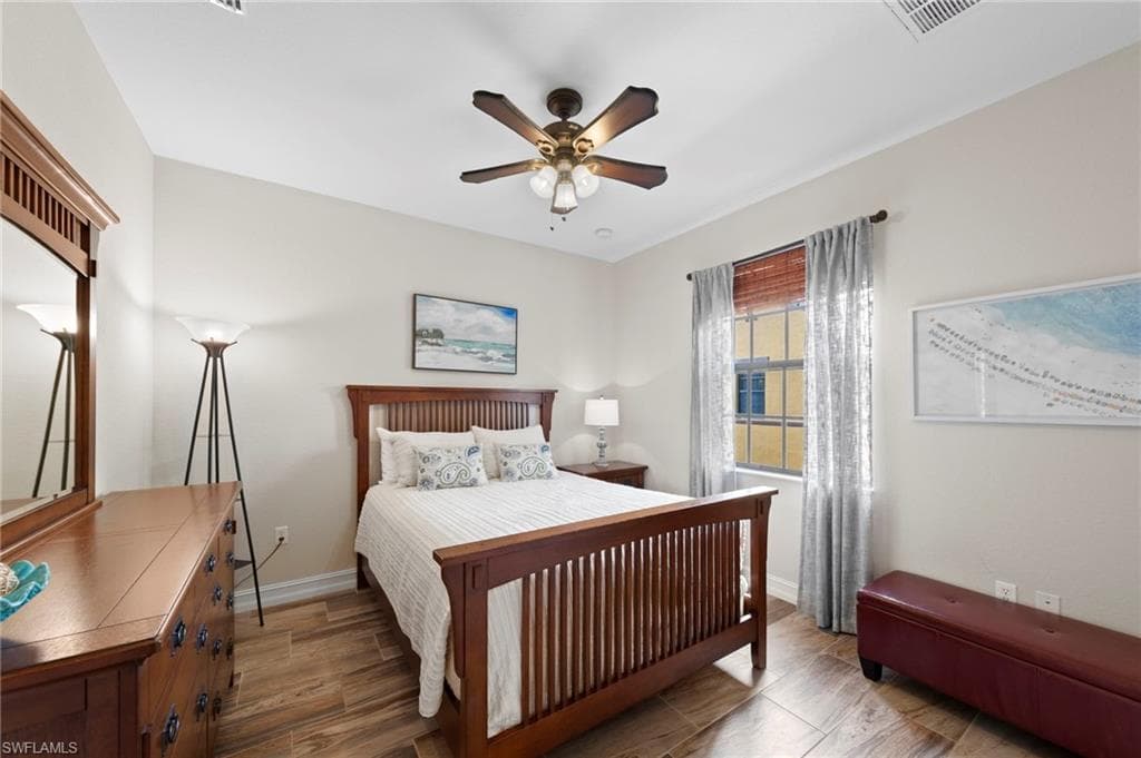9076 Rialto ST 6204-25