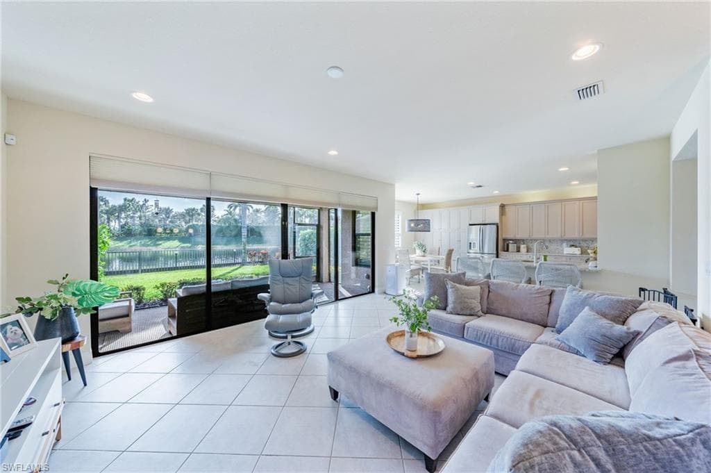 11546 Meadowrun CIR-6