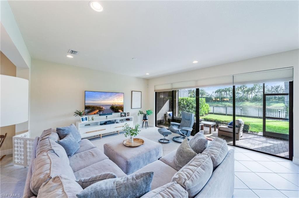 11546 Meadowrun CIR-5