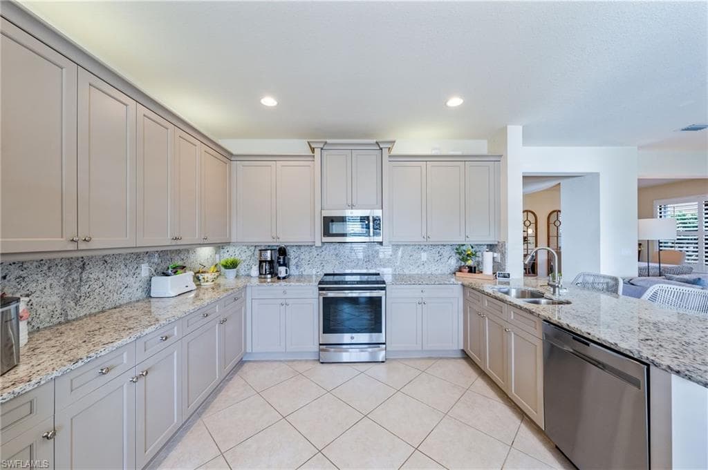 11546 Meadowrun CIR-11