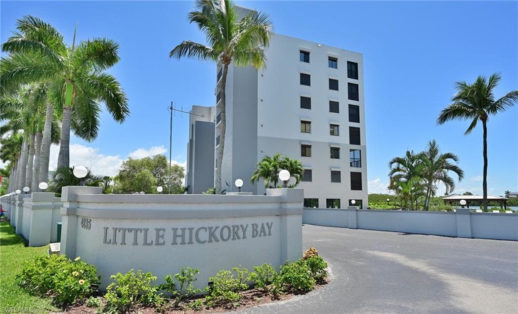 4835 Bonita Beach RD 102-1