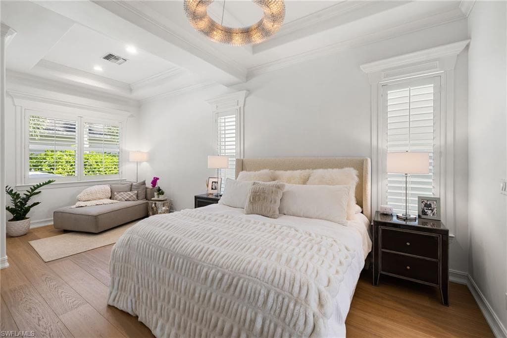 950 8th ST S-10